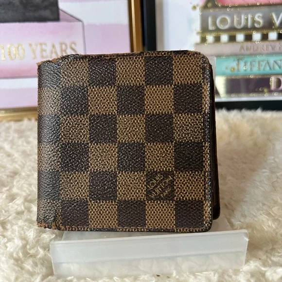 Louis Vuitton Damier Ebene Men’s bifold Wallet - Picture 1 of 12